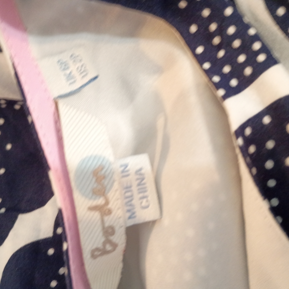 Boden Navy and White Patterned  faux wrap Dress - Size 2P - Picture 6 of 6